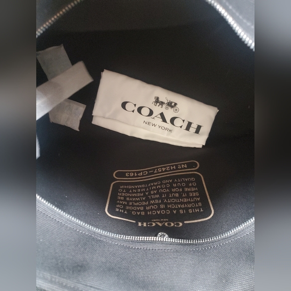Coach Large Cargo Tote 42 NWT - Picture 3 of 8